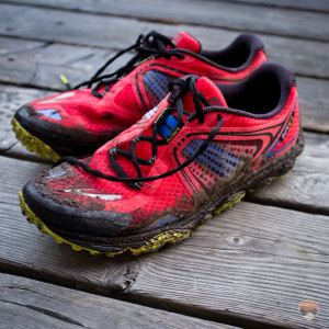 Brooks PureGrit 3, Laufschuh, Dreck, Grip, Sprengung, 4mm