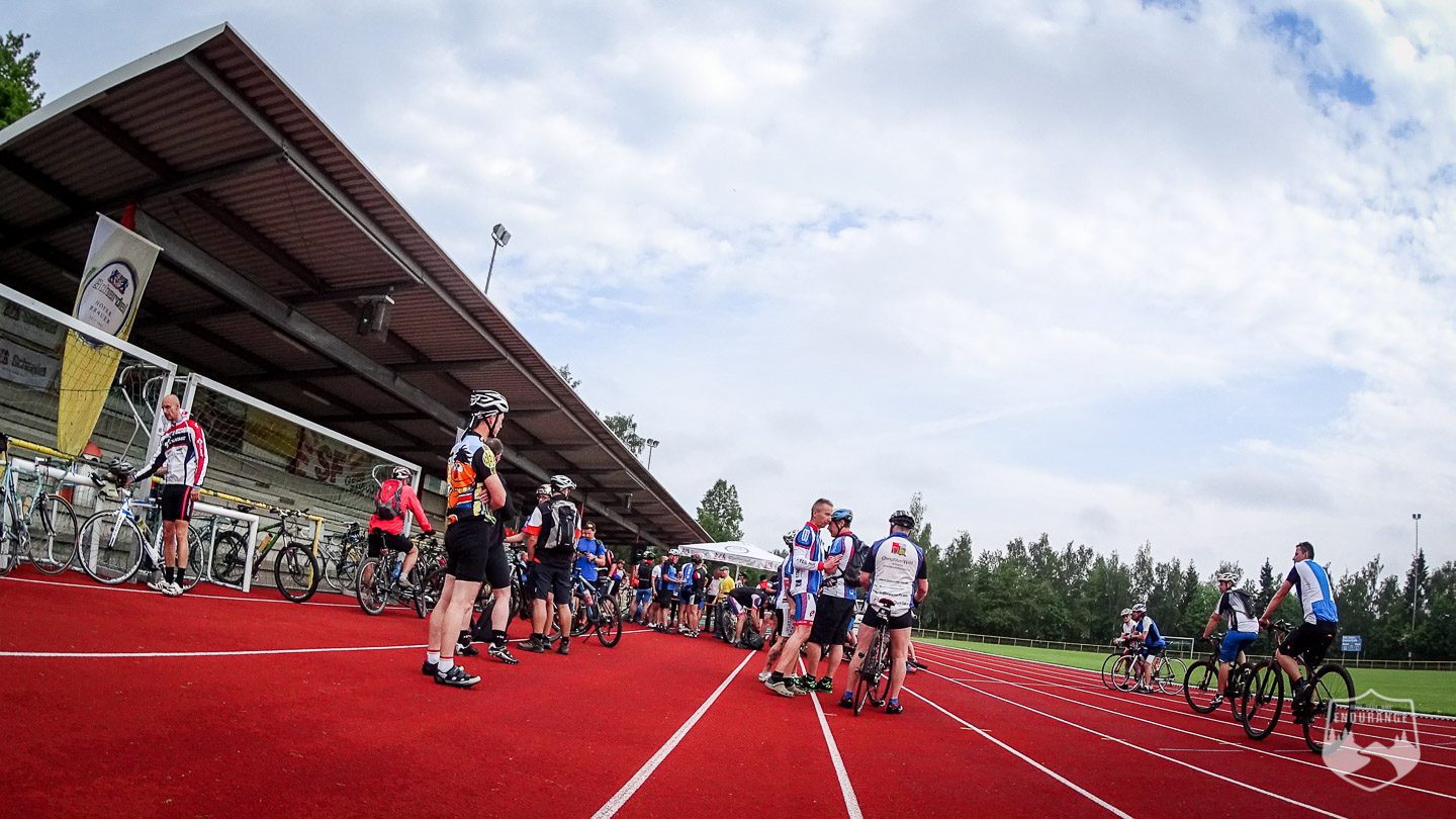 Euregio Radl Tour, RTF, Rennrad, Bayern, Hof, Oberfranken, Hochfranken, Stadion, Laufbahn, Ossecker Str.