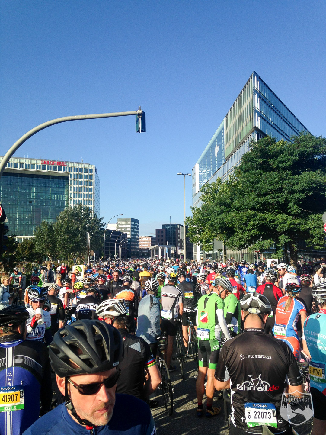 Cyclassics, Hamburg, 2016, Rennrad, Jedermannrennen, Radrennen, Start, Hafencity, Strecke
